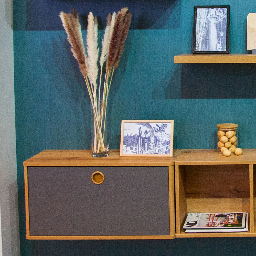 Полка закрытая темно-серая «Тэль» 6