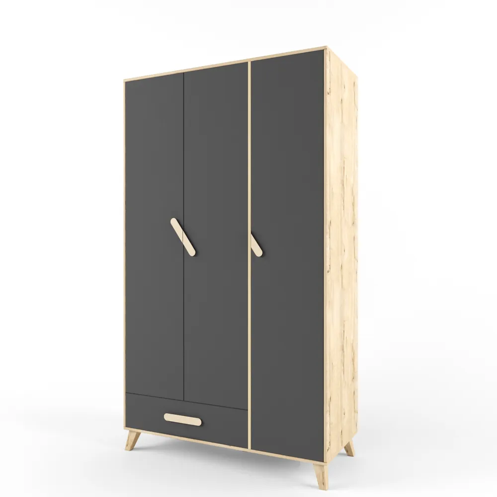 Шкаф 3-створчатый  1