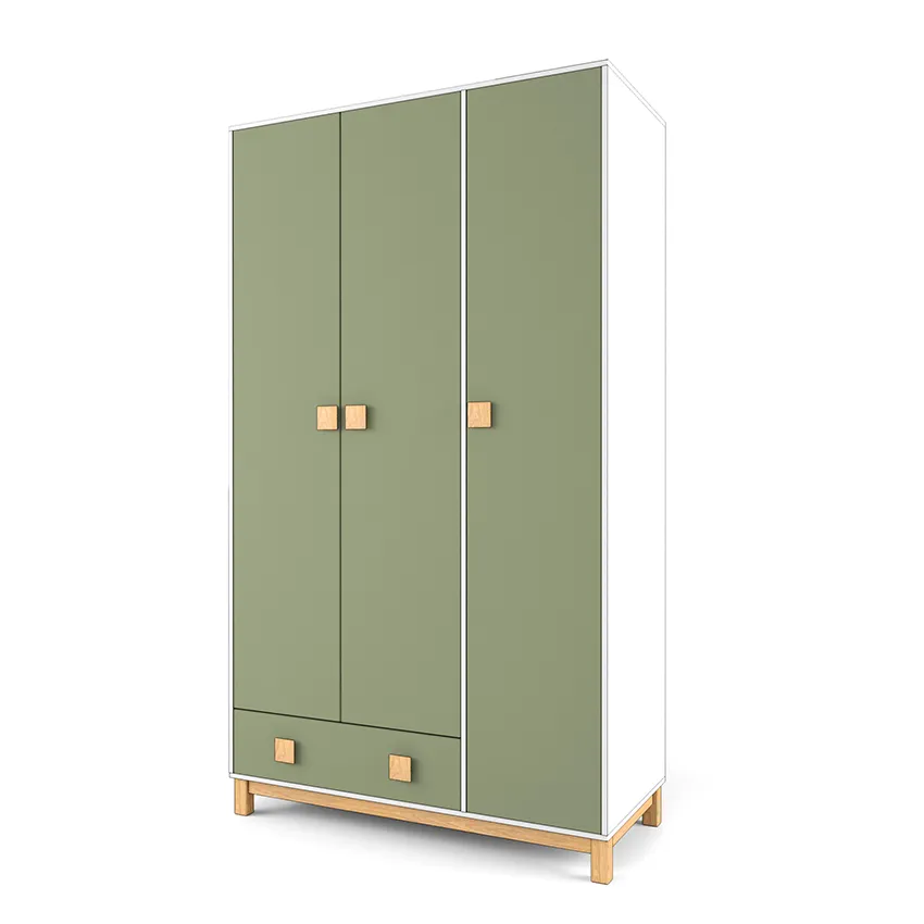 Шкаф 3-створчатый