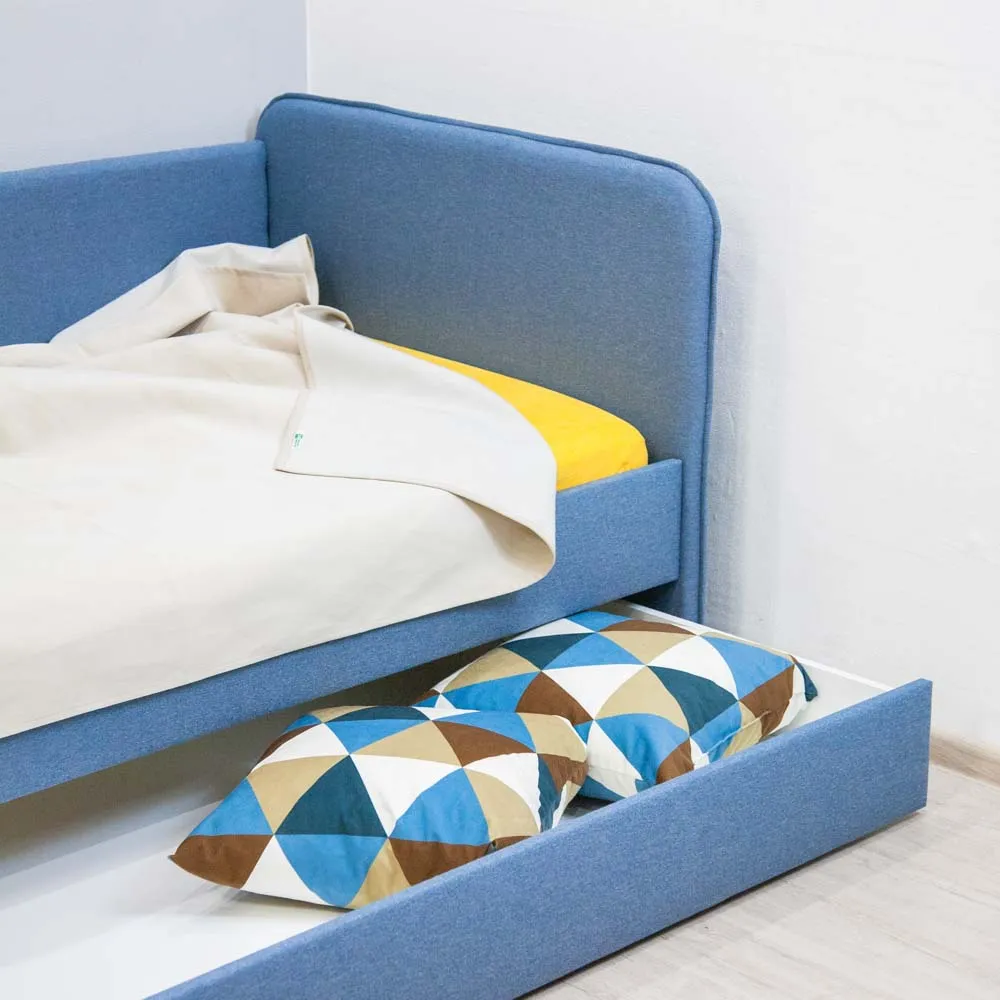 Декоративная подушка ромбусы 2