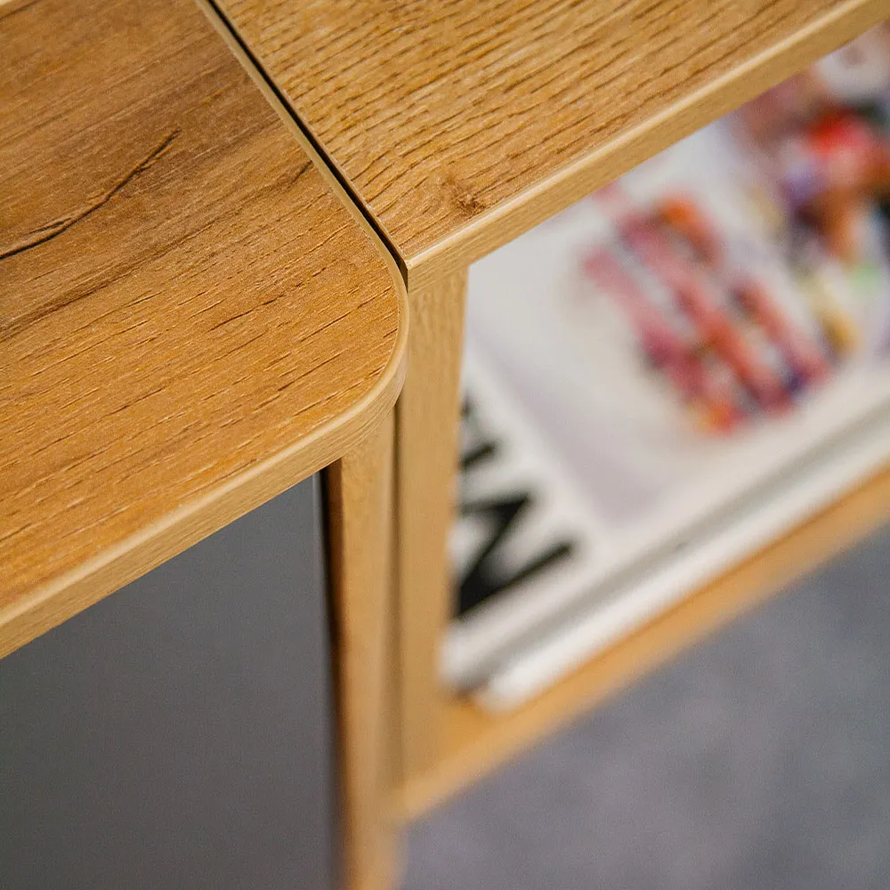 Полка закрытая вертикальная дуб золотистый «Тэль» 6